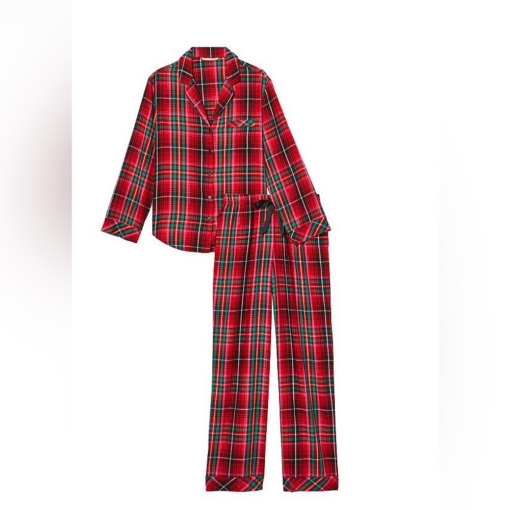 Victoria’s Secret Flannel Long PJ Set